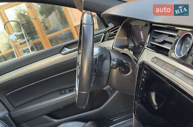 Универсал Volkswagen Passat 2015 в 