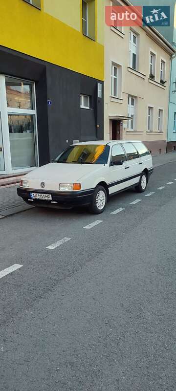 Volkswagen Passat 1990