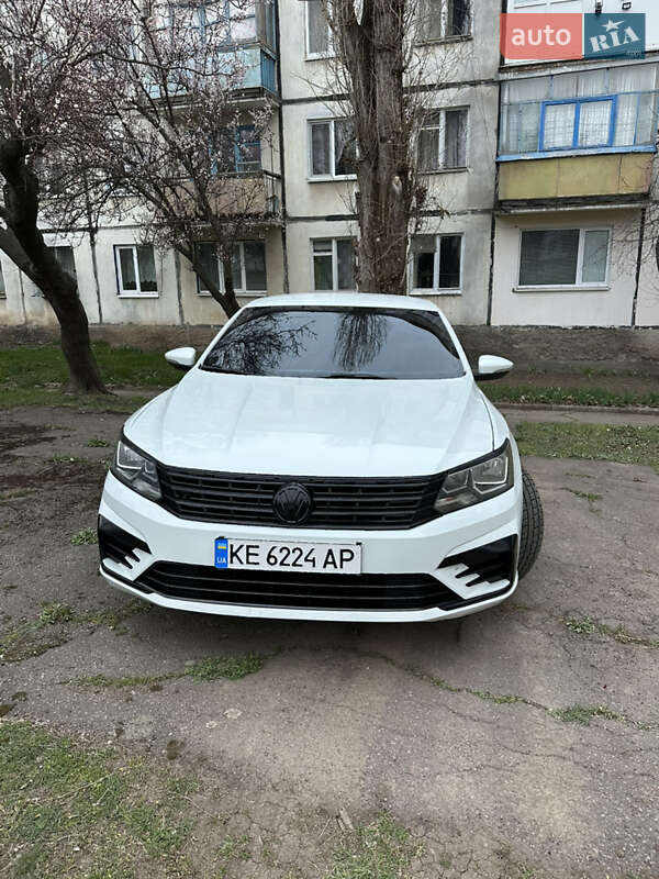 Седан Volkswagen Passat 2016 в Кривому Розі