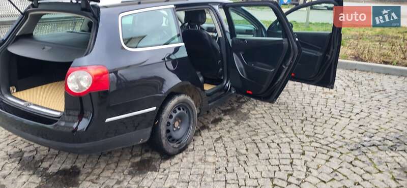 Универсал Volkswagen Passat 2006 в Хмельницком