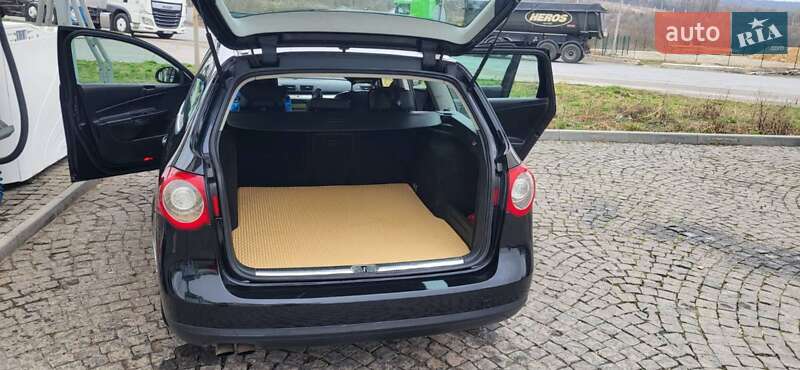 Универсал Volkswagen Passat 2006 в Хмельницком