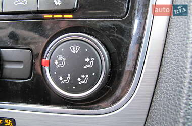 Седан Volkswagen Passat 2012 в 