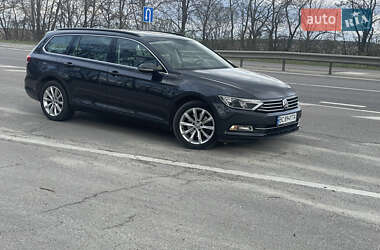 Универсал Volkswagen Passat 2018 в Бродах