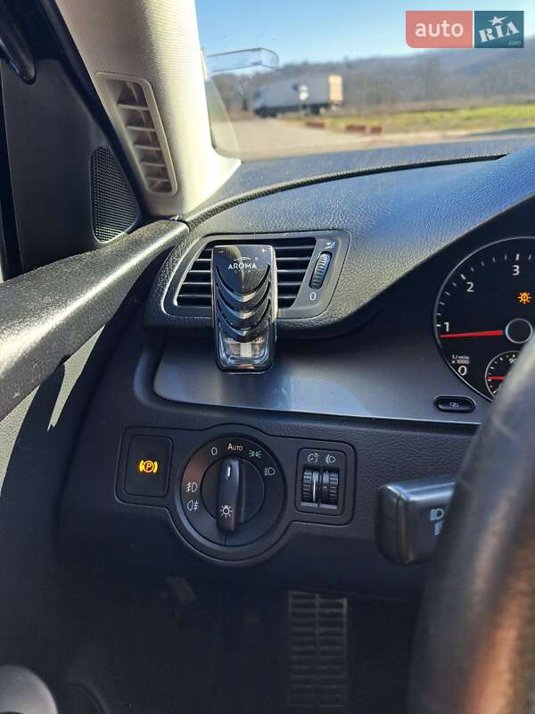 Универсал Volkswagen Passat 2010 в Иршаве