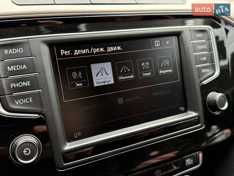 Седан Volkswagen Passat 2015 в Киеве