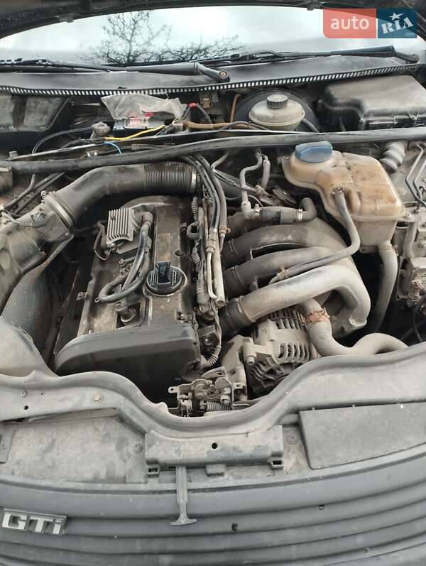 Седан Volkswagen Passat 1997 в Петрівці-Роменській