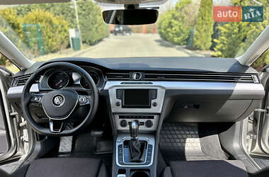 Седан Volkswagen Passat 2016 в 