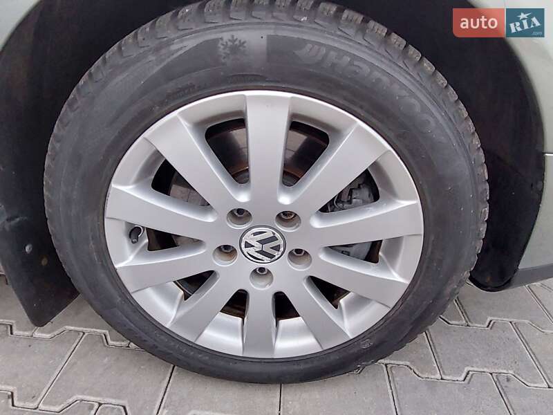 Універсал Volkswagen Passat 2006 в Одесі