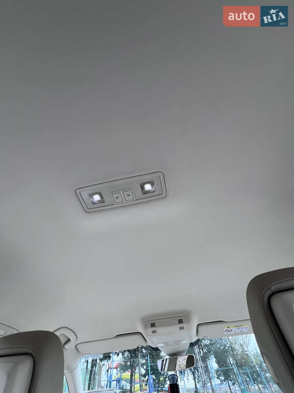 Универсал Volkswagen Passat 2015 в Ужгороде фото 39 Универсал Volkswagen Passat 2015 в Ужгороде