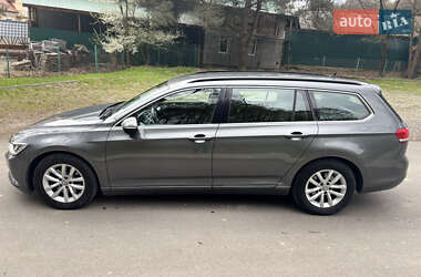 Универсал Volkswagen Passat 2015 в 