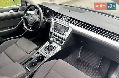 Универсал Volkswagen Passat 2015 в 