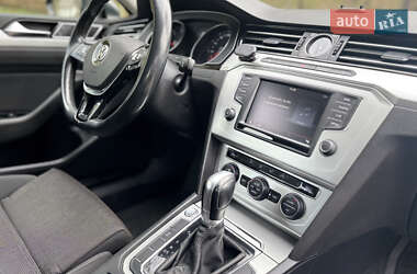 Универсал Volkswagen Passat 2015 в 
