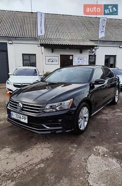 Седан Volkswagen Passat 2017 в 