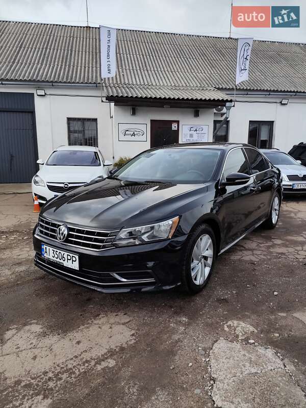 Седан Volkswagen Passat 2017 в 