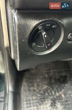 Седан Volkswagen Passat 1998 в 