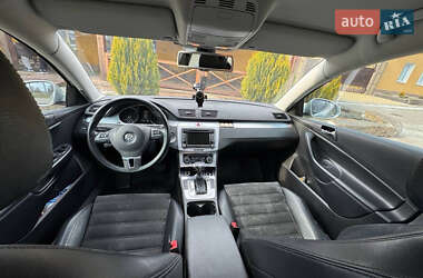 Седан Volkswagen Passat 2010 в 