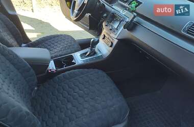 Универсал Volkswagen Passat 2011 в Самборе