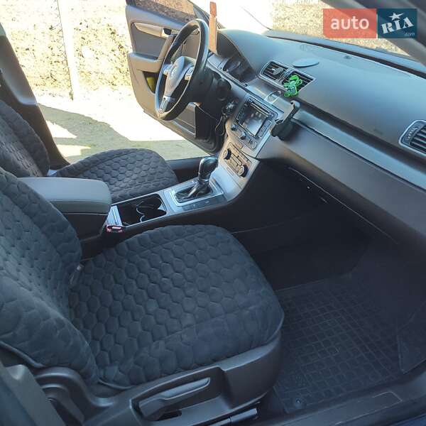 Универсал Volkswagen Passat 2011 в Самборе