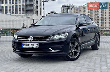 Седан Volkswagen Passat 2016 в 