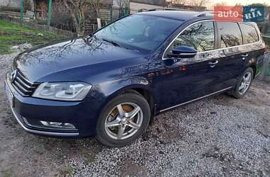 Універсал Volkswagen Passat 2011 в 
