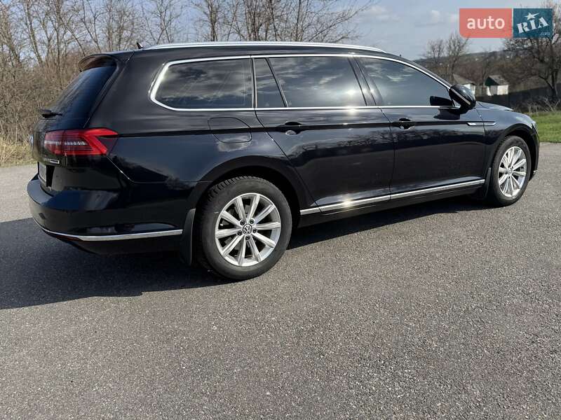 Універсал Volkswagen Passat 2015 в Кам'янці