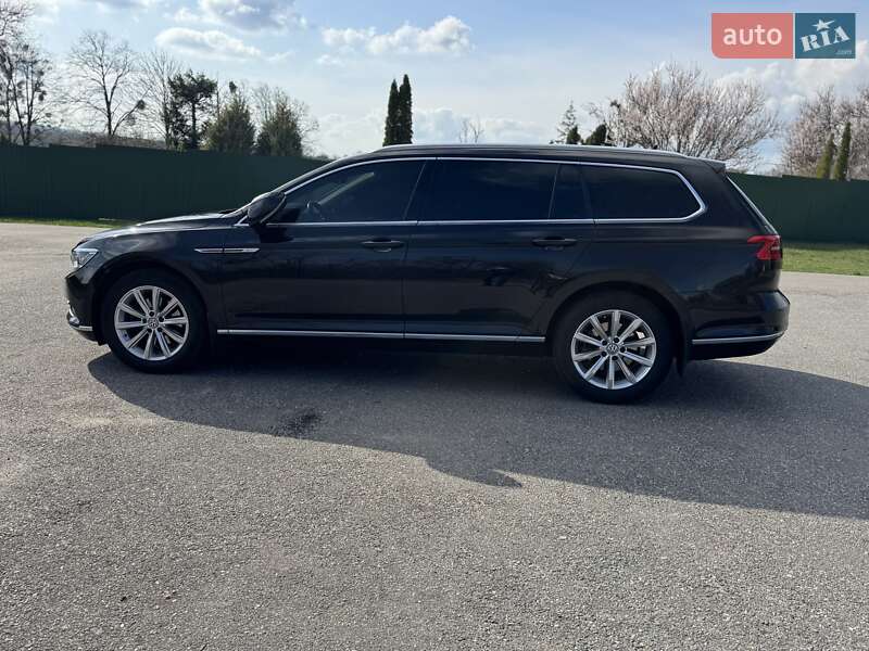 Універсал Volkswagen Passat 2015 в Кам'янці