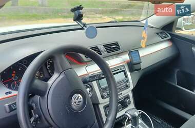Универсал Volkswagen Passat 2010 в 
