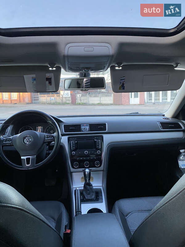 Седан Volkswagen Passat 2013 в Бахмаче