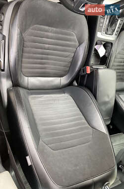 Универсал Volkswagen Passat 2013 в 