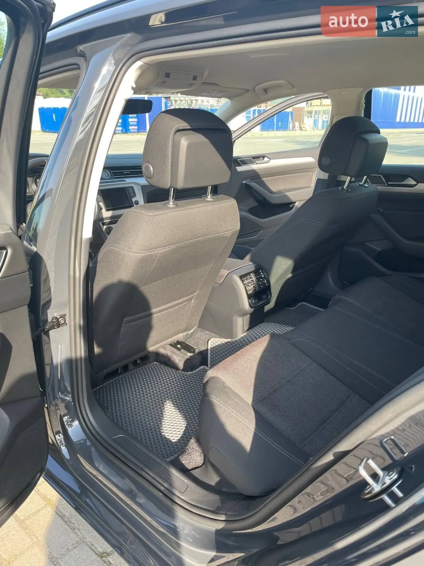 2016 Volkswagen Passat - мініатюра 14
