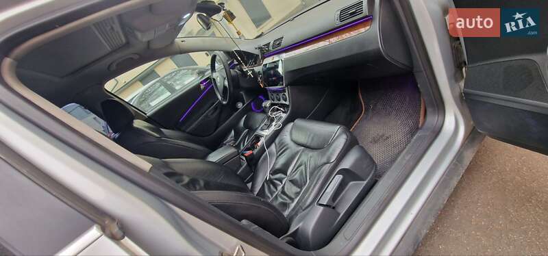 Седан Volkswagen Passat 2008 в Киеве