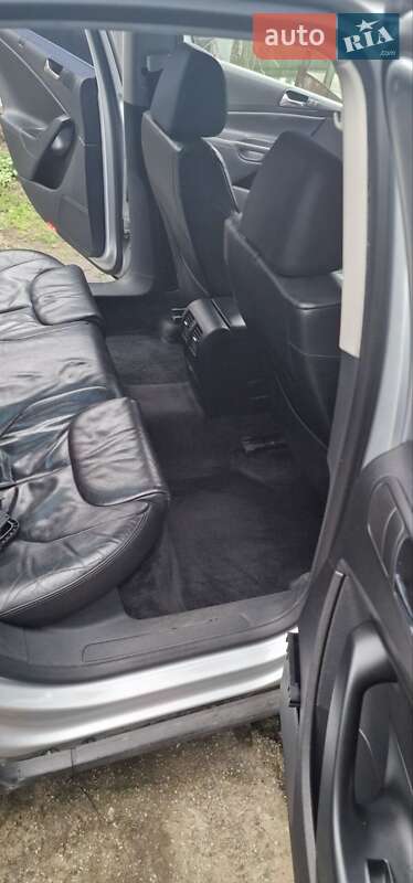 Седан Volkswagen Passat 2008 в Киеве