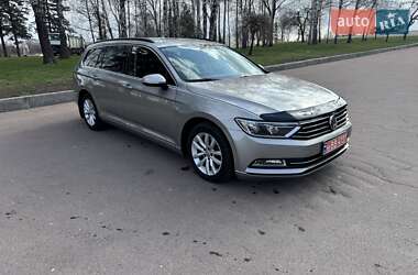 Універсал Volkswagen Passat 2014 в 