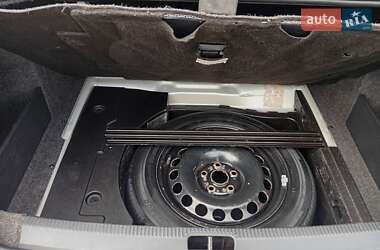 Седан Volkswagen Passat 2005 в 