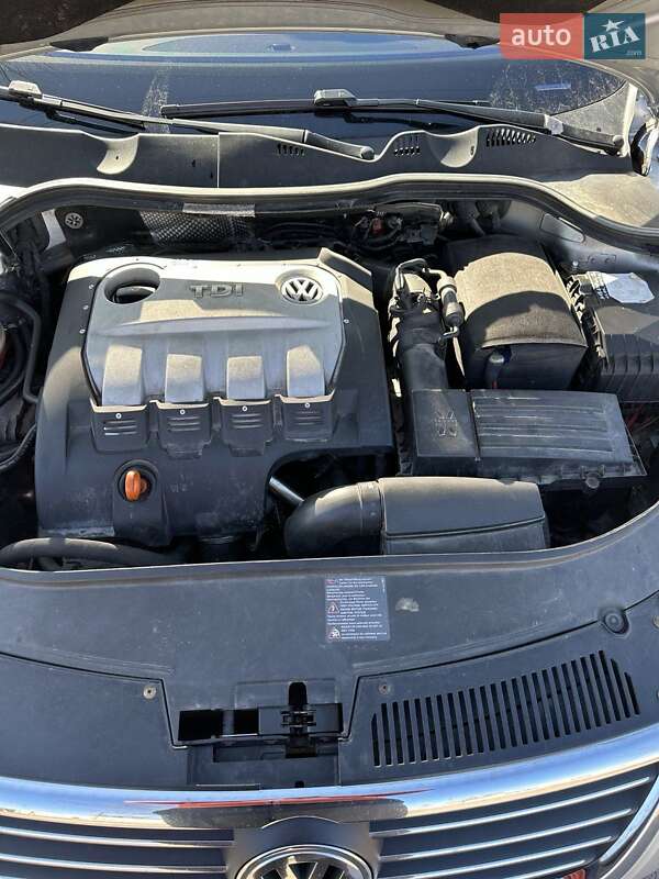 Универсал Volkswagen Passat 2007 в Лугинах