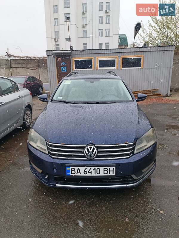 Volkswagen Passat 2011