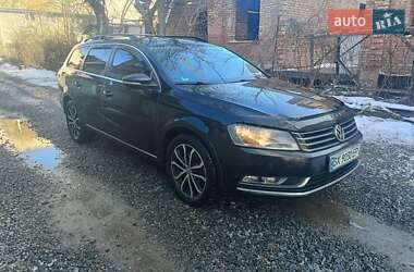 Универсал Volkswagen Passat 2011 в 