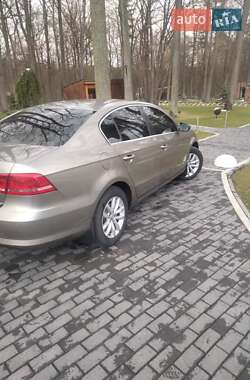 Седан Volkswagen Passat 2014 в 