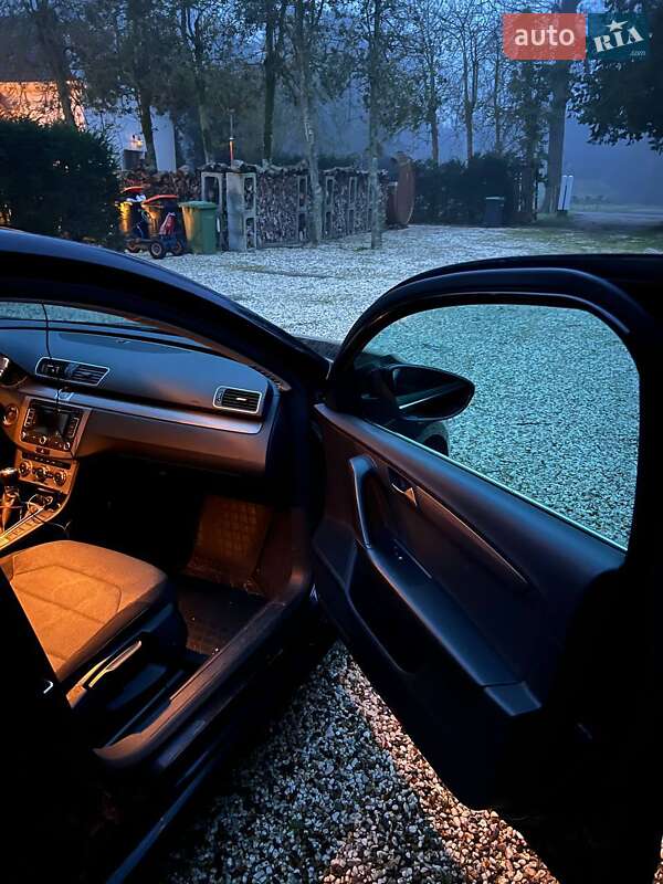 Седан Volkswagen Passat 2012 в Львове фото 5 Седан Volkswagen Passat 2012 в Львове