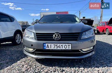 Седан Volkswagen Passat 2012 в 