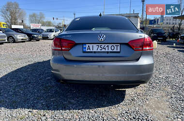 Седан Volkswagen Passat 2012 в 