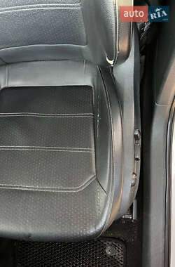 Седан Volkswagen Passat 2014 в 
