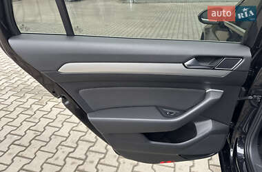Универсал Volkswagen Passat 2015 в 