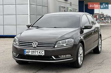 Седан Volkswagen Passat 2012 в Запорожье