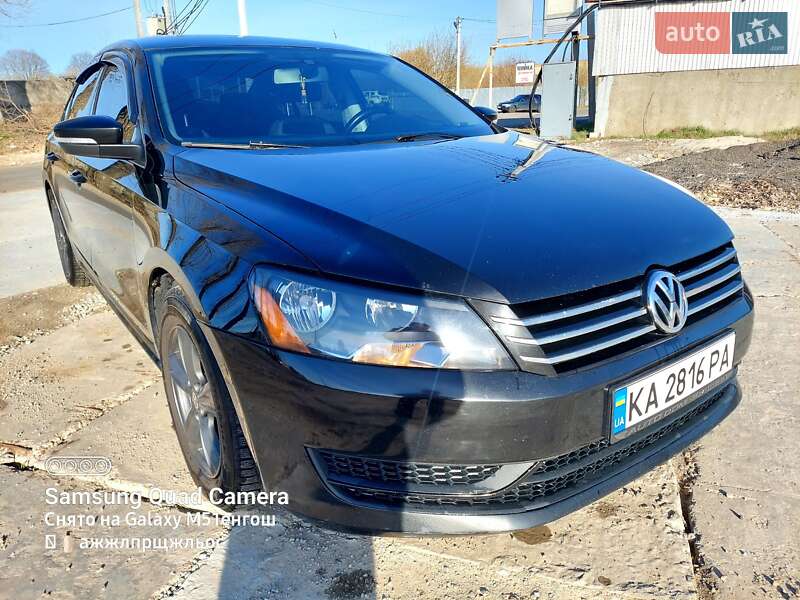Седан Volkswagen Passat 2013 в Борисполі