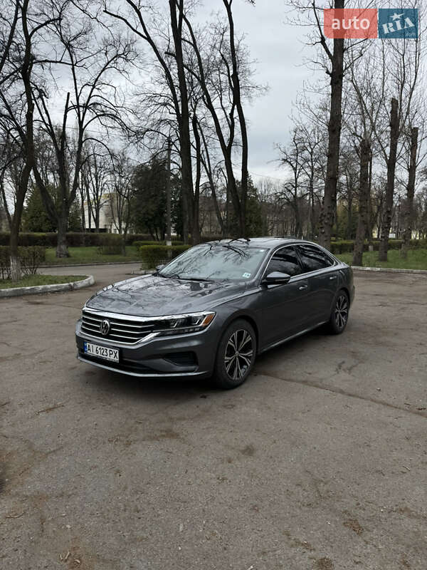 Седан Volkswagen Passat 2021 в Киеве