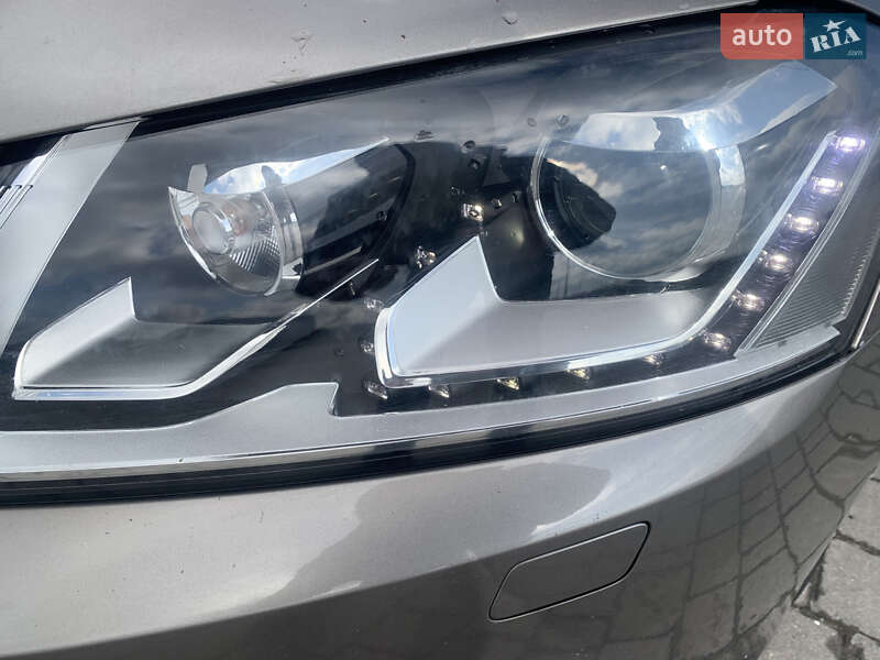 Универсал Volkswagen Passat 2011 в Львове