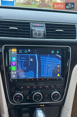 Седан Volkswagen Passat 2013 в 