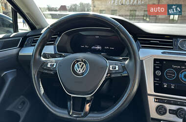 Універсал Volkswagen Passat 2019 в 