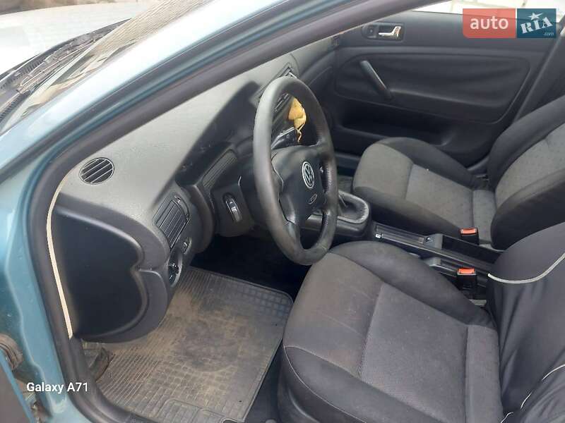 Универсал Volkswagen Passat 1999 в Харькове